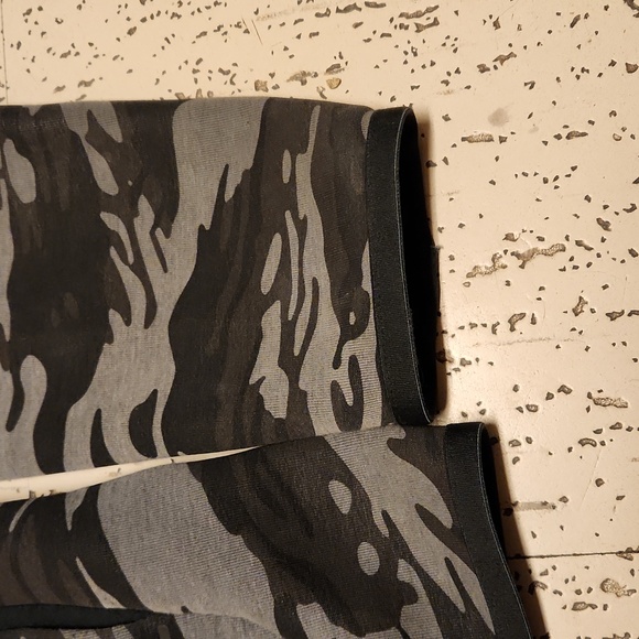 Nike Tech Camo Full Zip Sweater - Picture 5 of 8